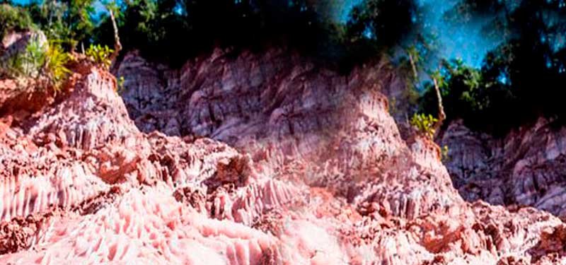 Extraordinaria Sal Rosa Mineral de la Alta Selva del Peru